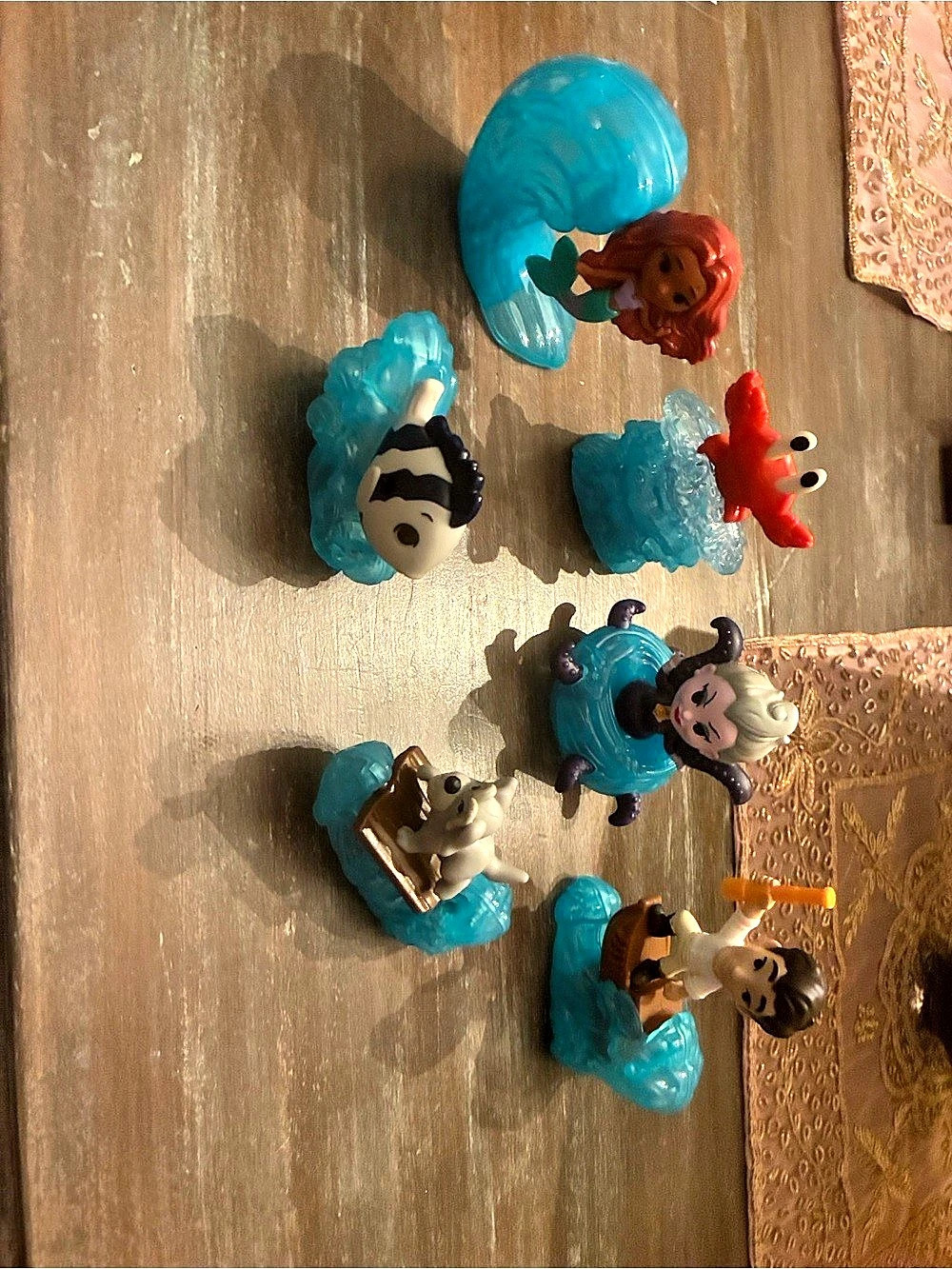 MCdonald Little Mermaid happy meal set